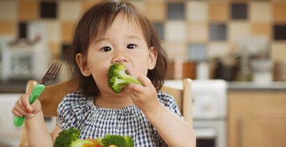 Nutrisi penting yang Mam Perlu Sajikan untuk Menu Makan Anak 1 Tahun