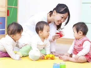 Mengajak Si Kecil Bersosialisasi: Kapan dan di Mana Mengajak Si Kecil Bersosialisasi: Kapan dan di Mana