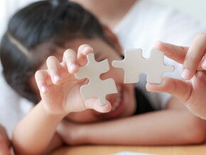10 Jenis Games Mengasah Otak Anak yang Bisa Dilakukan di Rumah 10 Jenis Games Mengasah Otak Anak yang Bisa Dilakukan di Rumah
