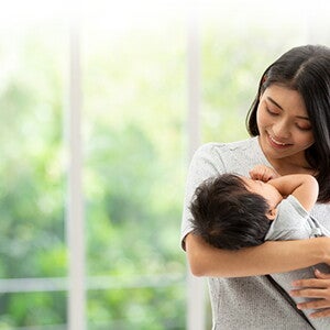 Memberikan ASI dan MPASI bagi si Kecil Memberikan ASI dan MPASI bagi si Kecil