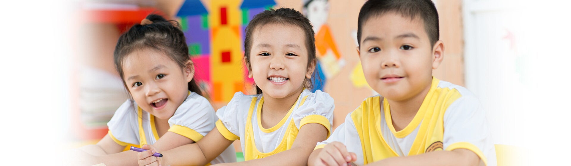 Ciri-Ciri Perkembangan Akal, Fisik, Sosial Anak Usia 4 Tahun Ciri-Ciri Perkembangan Akal, Fisik, Sosial Anak Usia 4 Tahun