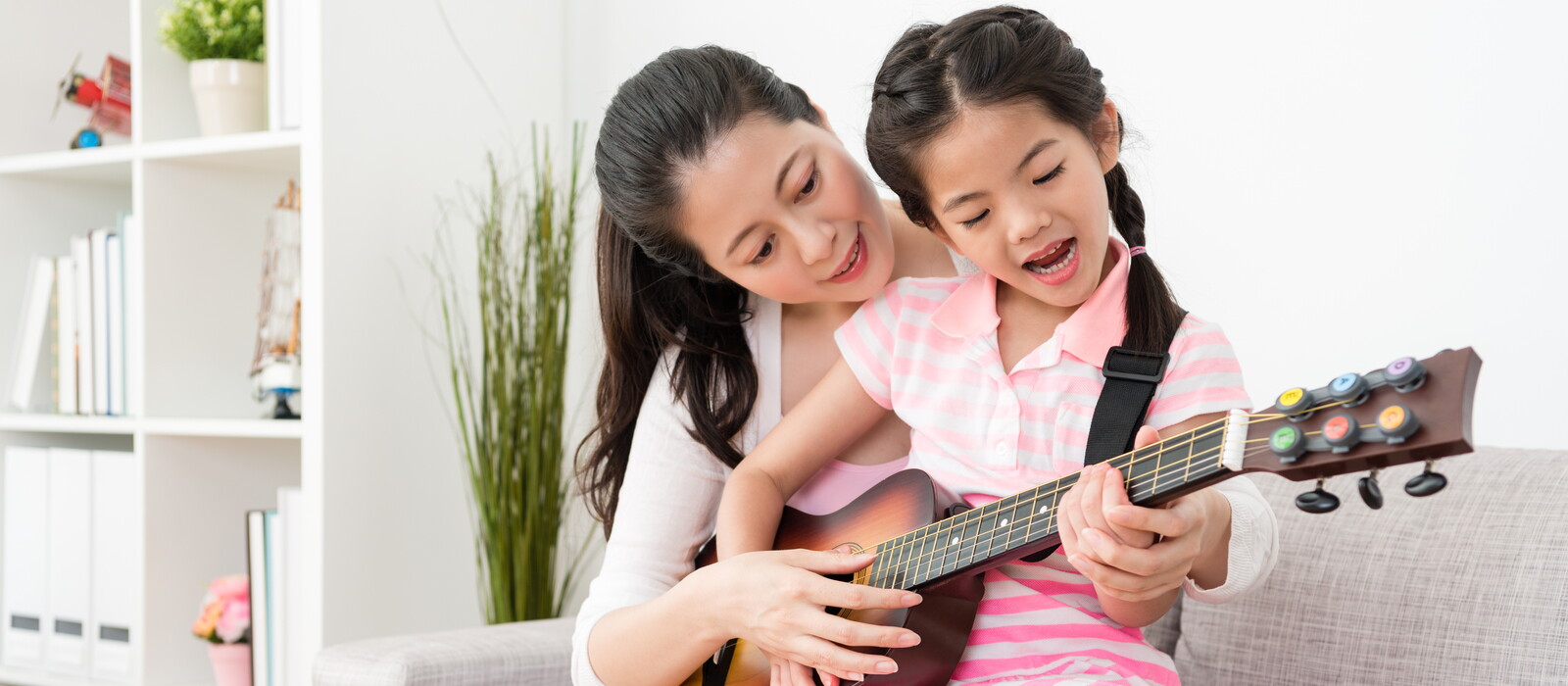 Mam, Sudah Tahu Pengaruh Musik Pada Perkembangan Anak Usia Dini Berikut Ini-thum.jpg